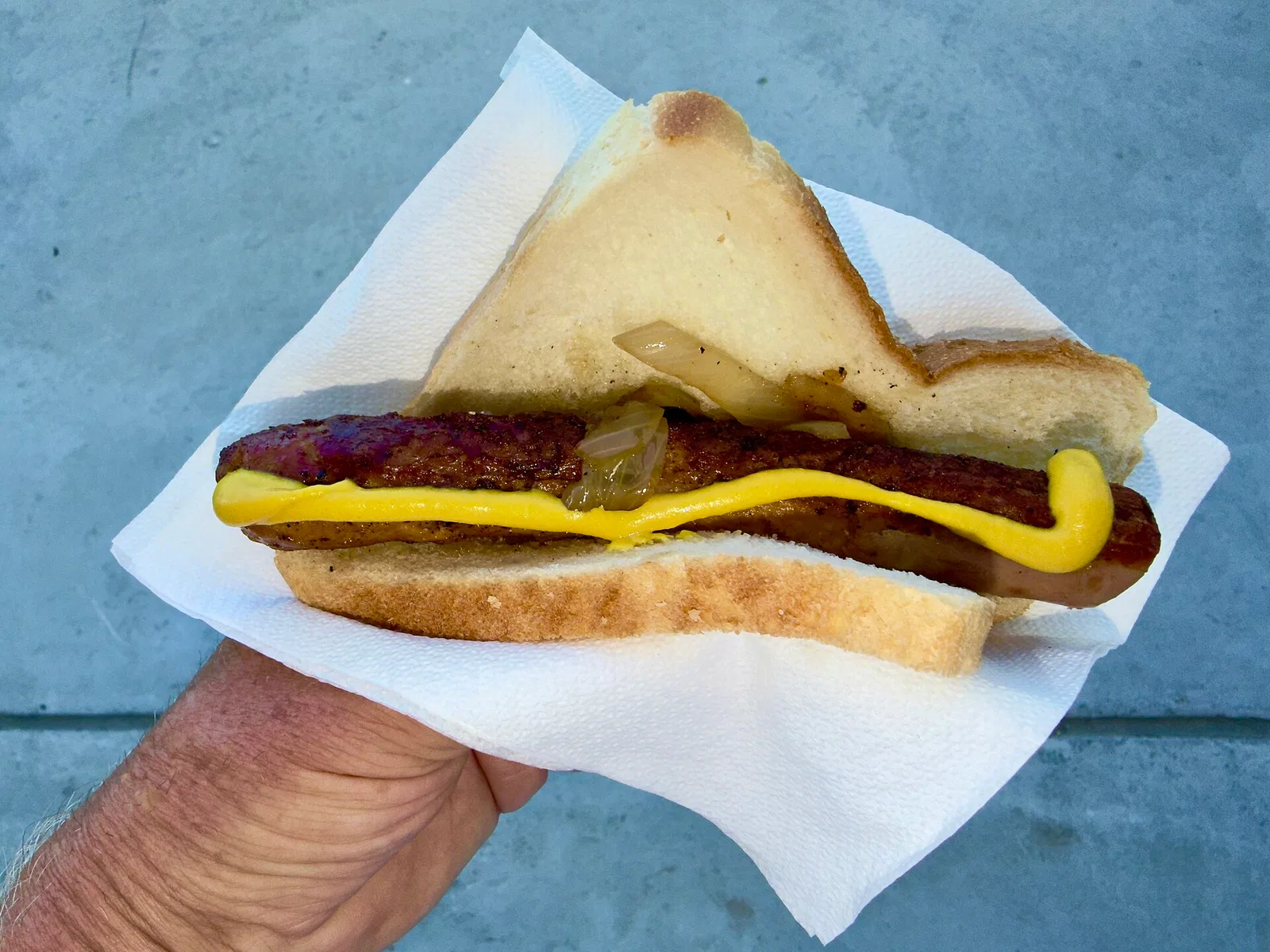 Sausage sizzle — Australia