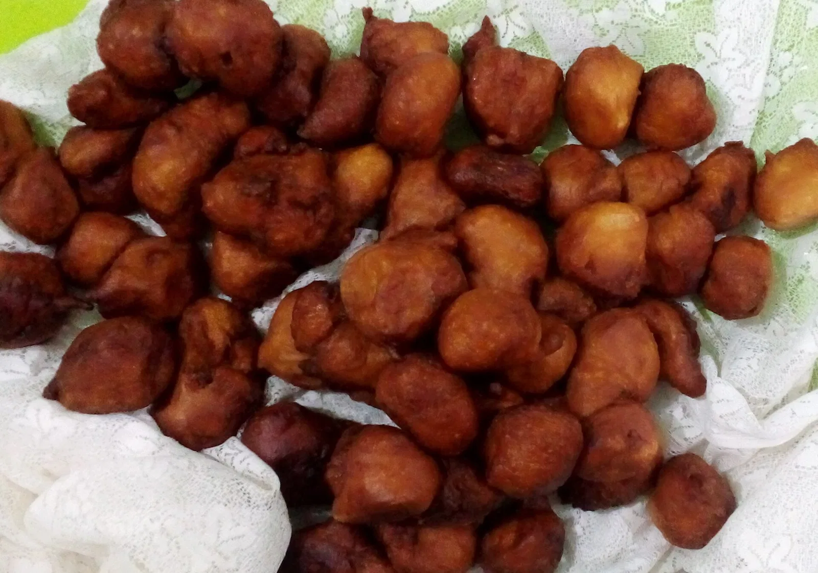 Yovo doko — Benin